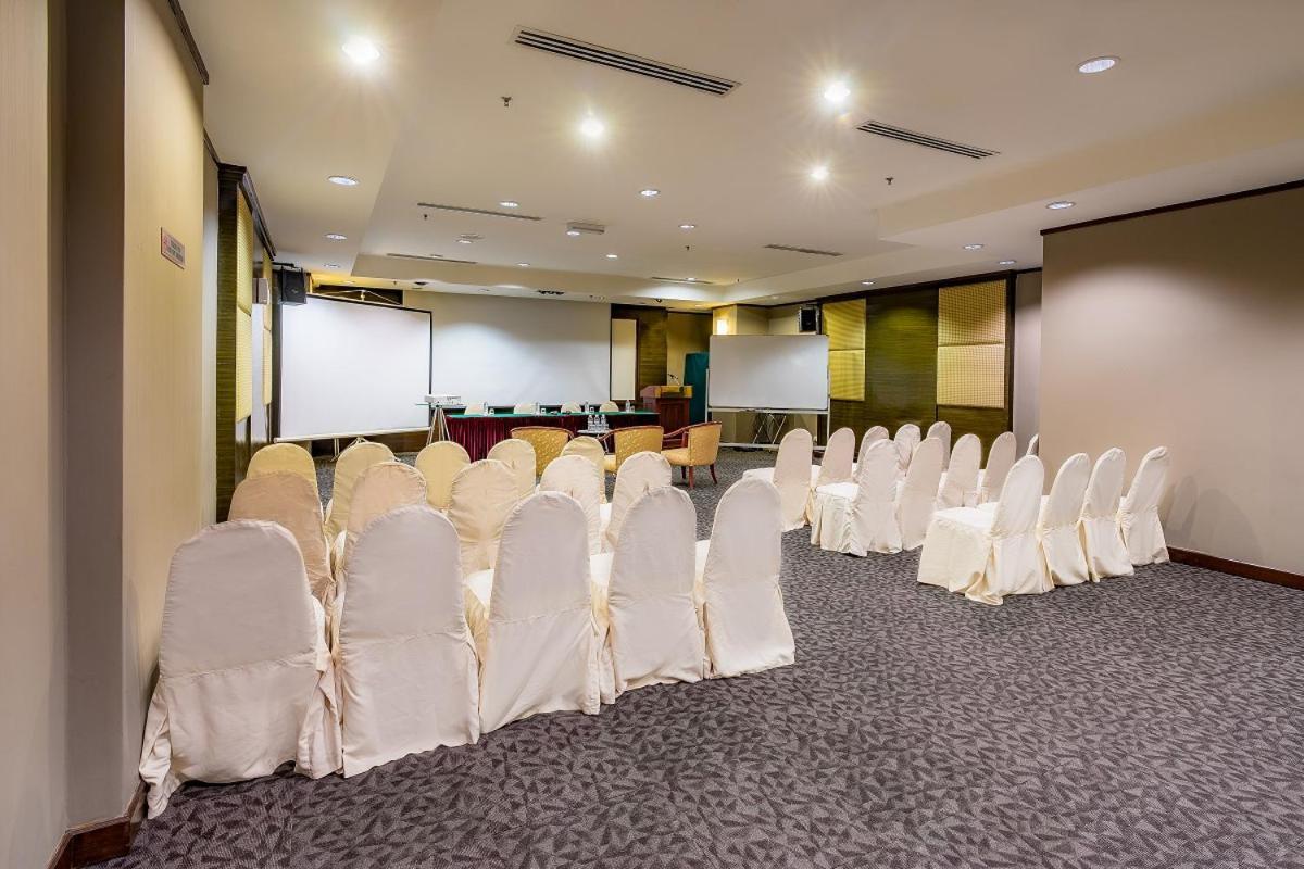 Crystal Crown Hotel Κουάλα Λουμπούρ Εξωτερικό φωτογραφία